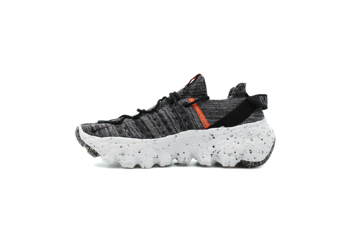 Nike WMNS SPACE HIPPIE 04 